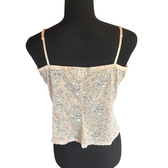 Moda International & Tommy Jeans Women’s Tops Bundle – 3 Pieces Size Large - Picture 4 of 13